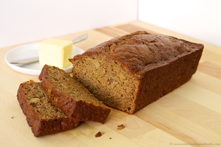 Cinnamon Apple Banana Bread