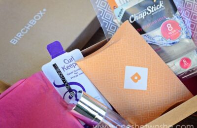 Love Trying New Beauty Products?? www.oneshetwoshe.com