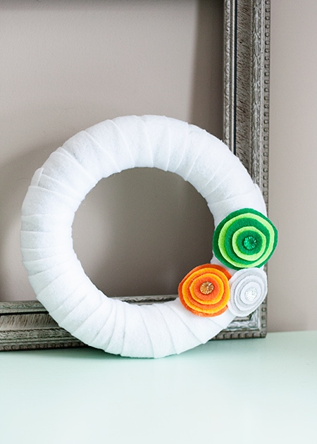 simple-&-mod-st.-paddy's-day-wreath