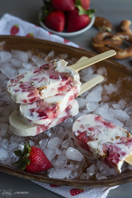 Strawberry Pretzel Popsicles | Baking a Moment