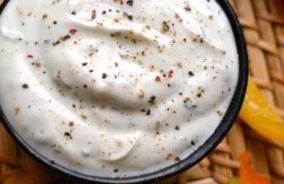 Skinny Greek Yogurt Veggie Dip - a delicious and perfectly good for you summer snack! www.orsoshesays.com #greekyogurtdiprecipe #greekyogurtdip #greekyogurt #yogurtdip #yogurt #dip #familyrecipe #easyrecipe #appetizer #recipe #ldsblogger #lds #mormonblogger #mormon #familyideas