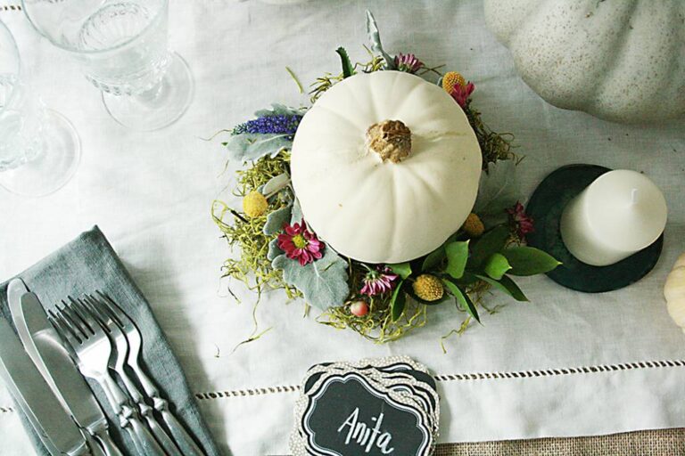 thanksgiving wreath centerpiece