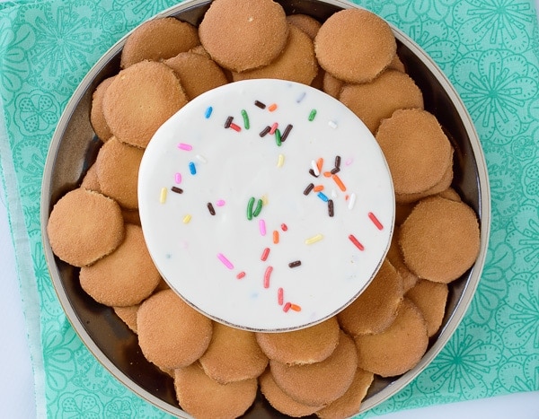 Funfetti Cheesecake Dip - Sweet cheesecake dip with funfetti sprinkles. So easy and perfect with graham crackers, vanilla cookies, or your favorite fruit. #dip #dessert #funfettidiprecipe #funfetti #sprinnkles #familyrecipe #ldsblogger #mormonblogger #mormon #lds #recipes #dessertrecipe #easyrecipe