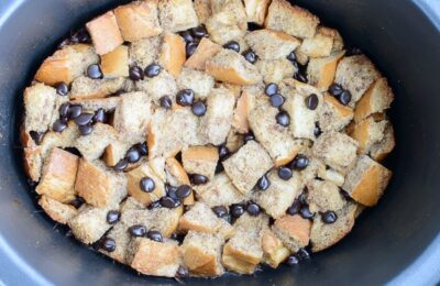 Crock Pot Chocolate Chip French Toast - French toast just got so much much better with this easy crock pot version. It's bite size and fun to eat!