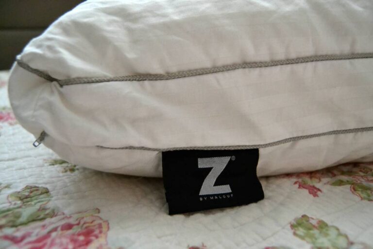 Snuggle Up With The Perfect Pillow ~ Linenspa Giveaway!