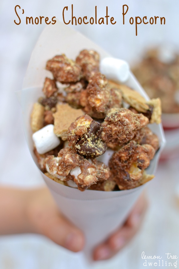 S'mores Chocolate Popcorn & 24 Fun Summer Desserts!