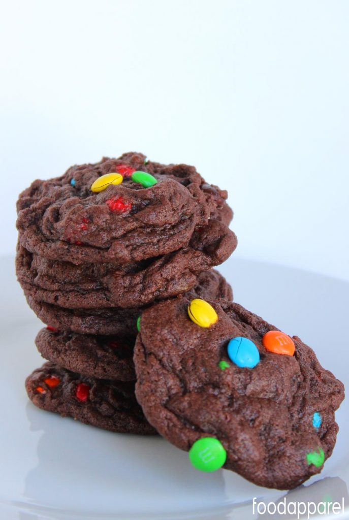 Chocolate M&M Cookies - so yummy and perfect for Spring!