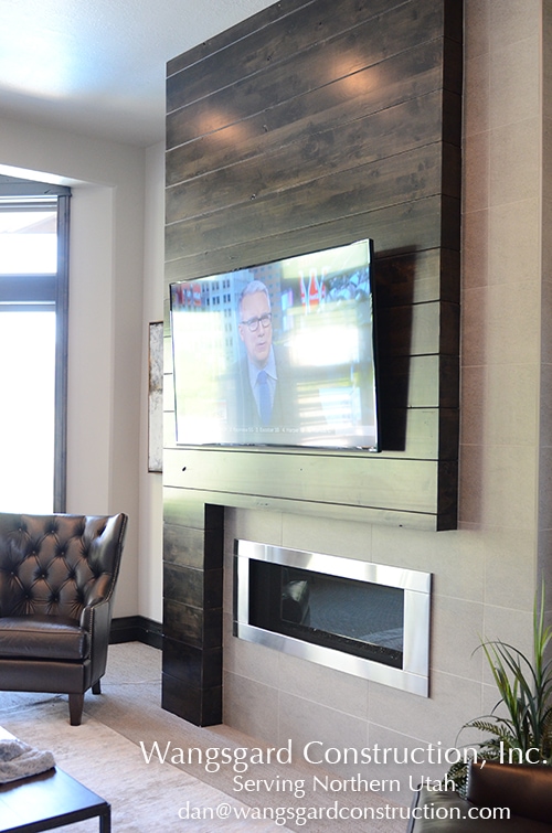 I love this modern mantle.  Lots and lots of finish carpentry ideas!