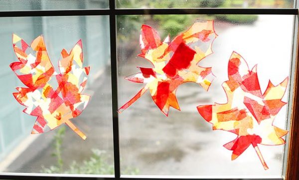 Fall Leaf Crafts for Kids (she: Mariah)