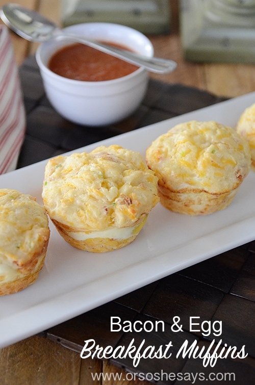 These Bacon and Egg Breakfast Muffins are a simple breakfast that the whole family will love! www.orsoshesays.com
