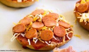 Mini bagel pizzas are a really fun way to serve up a meal the family may otherwise be getting tired of. Try this version of pizza in the toaster oven, too, to keep that extra heat to a minimum in the kitchen this summer!