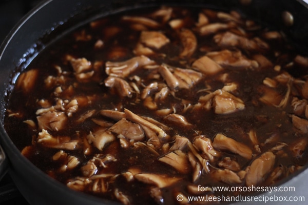 Teriyaki Chicken is a perfect no-fuss meal for back to school! See Leesh & Lu's one-pot take on a classic recipe at www.orsoshesays.com.