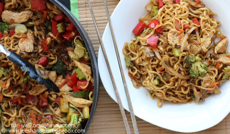 Noodles, chicken and your veggies of choice- Chicken Yakisoba is a one-dish wonder the whole family will love! Get the recipe on www.orsoshesays.com.