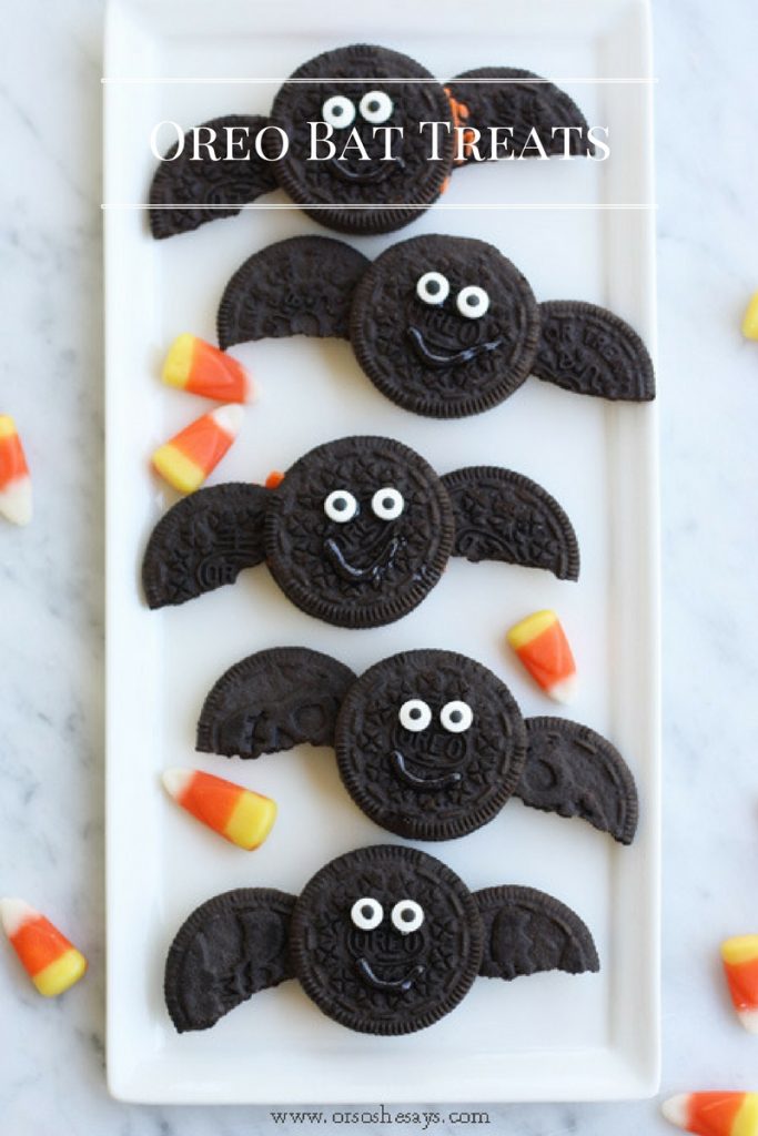 Get the kids in the kitchen to help make this fun Halloween treat. These oreo bat treats take 3 ingredients and 5 minutes to put together.