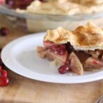 Cranberry apple pie from lizoncall.com