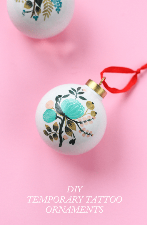 22 DIY Christmas Ornaments