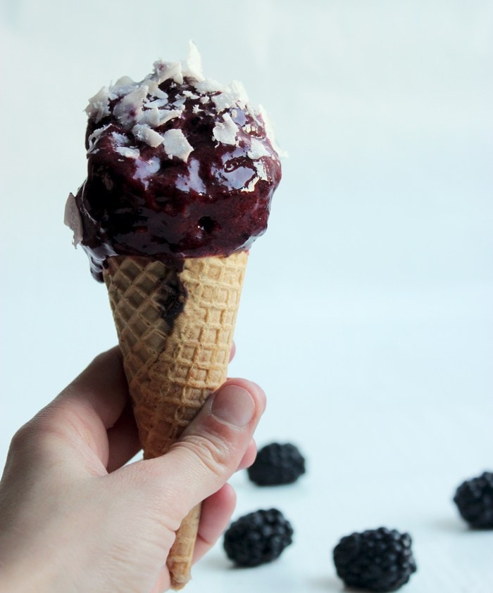 20 Scrumptious No Churn Ice Cream Recipes - www.orsoshesays.com #nochurnicecream #icecream #summer #recipes #osss