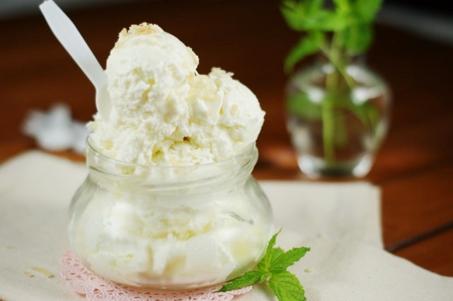 20 Scrumptious No Churn Ice Cream Recipes - www.orsoshesays.com #nochurnicecream #icecream #summer #recipes #osss