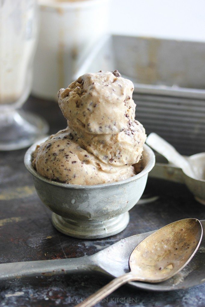 20 Scrumptious No Churn Ice Cream Recipes - www.orsoshesays.com #nochurnicecream #icecream #summer #recipes #osss