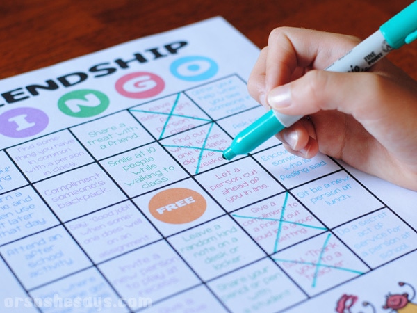 This friendship bingo game is a fun way to help your children make new friends. This family home evening lesson on friendship is perfect for back to school. www.orsoshesays.com #friendship #bingo #backtoschool #familynight #familyhomeevening #fhe #ldsblogger #mormonblogger #lds #mormon 