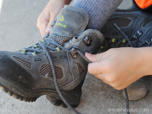 This family night lesson and activity will help teach your family the importance of repentance. Using a small rock, you can show how little problems become bigger and more hurtful over time. #orsoshesays #repentance #FHE #FamilyNight #FamilyTime #Walk