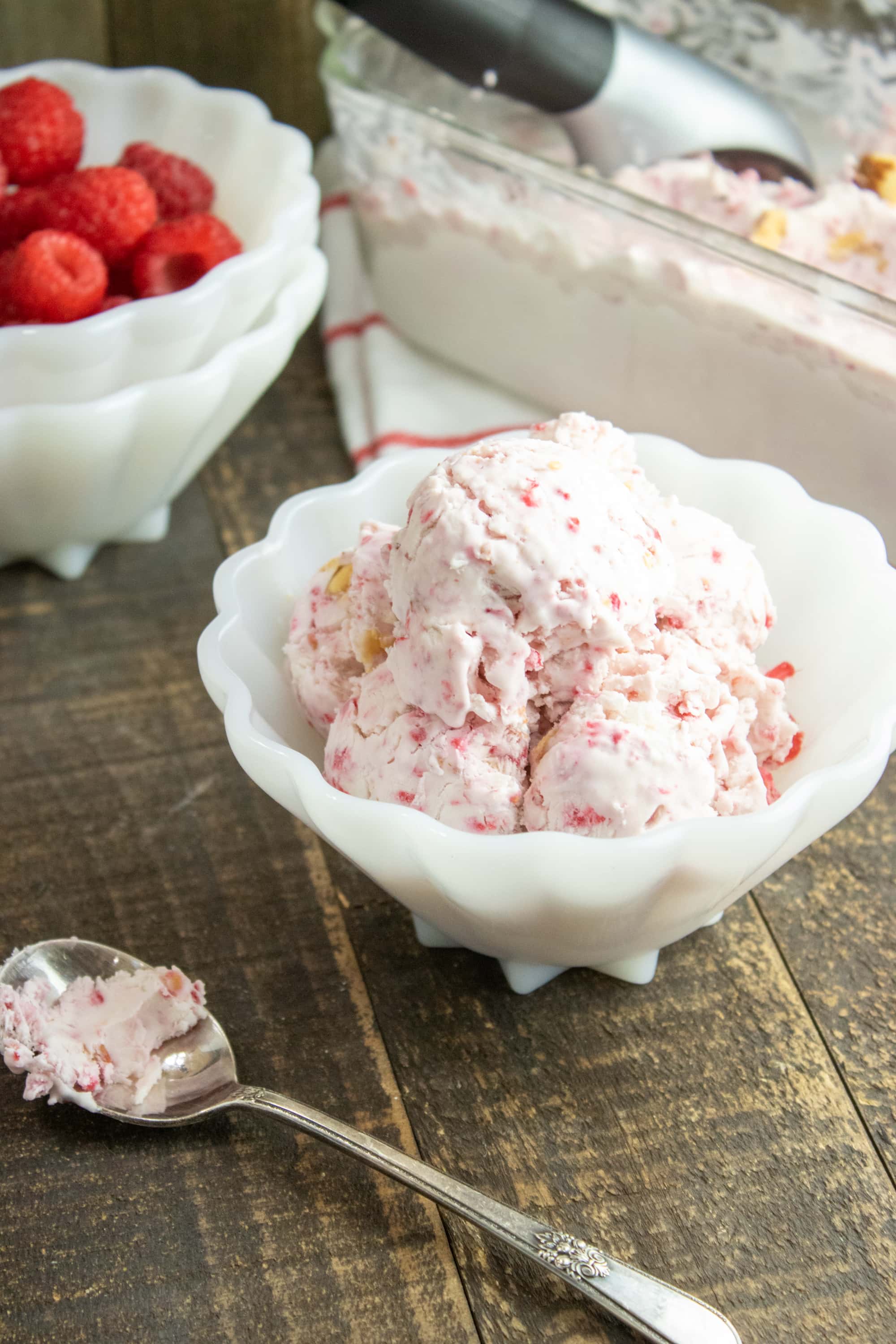 Easy Raspberry Ice Cream Recipe ~ Without Ice Cream Maker Or So She Says 1658