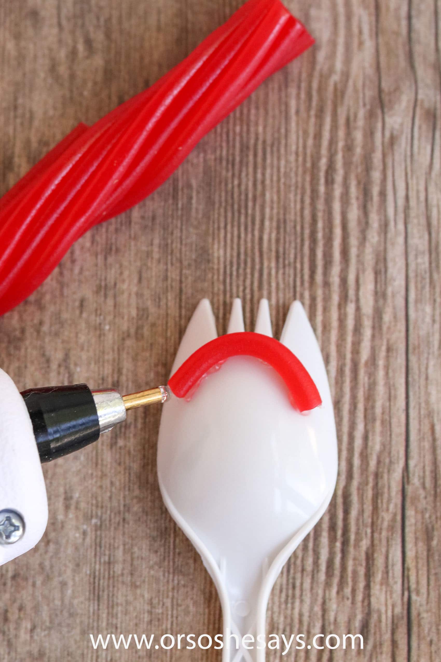 This DIY Forky from Toy Story 4 is so adorable! Perfect for a Toy Story birthday party activity or to make on a summer day. #toystory #toystory4 #forky #disney #disneyland