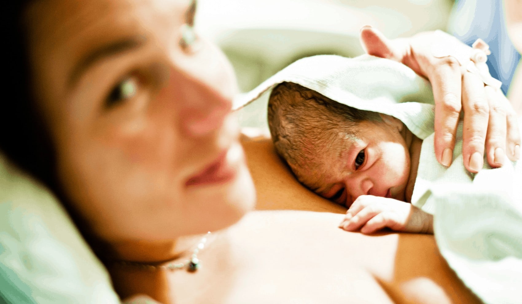 breastfeeding newborn